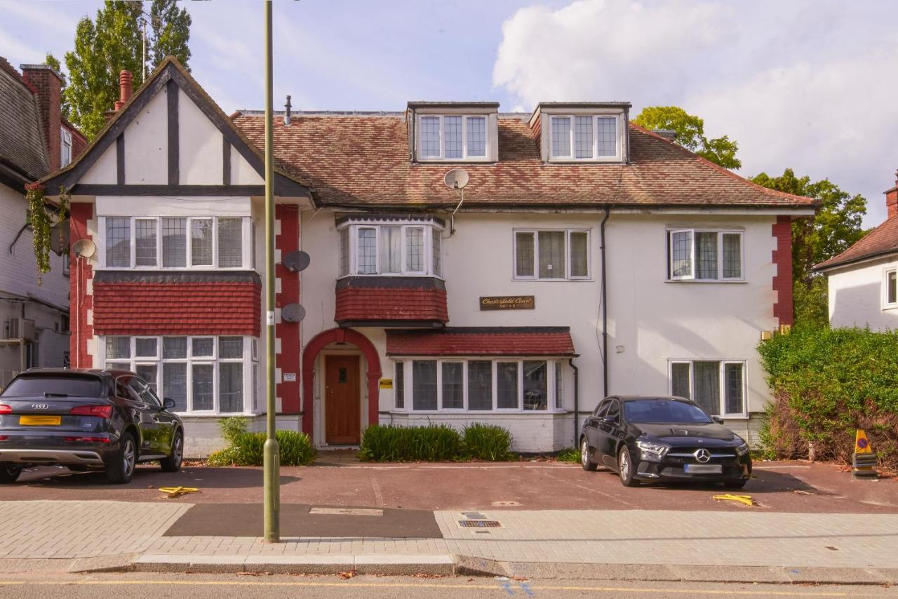 Excellent, Three Bedroom North London Apartment With Free Parking 외부 사진